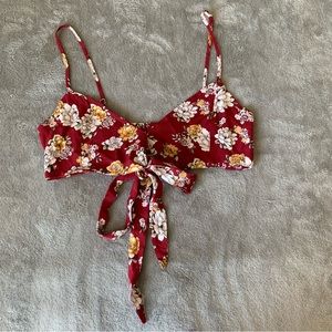 Size medium crop wrap top